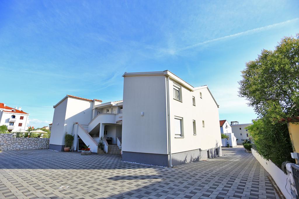 蜜西珂公寓酒店 扎达尔 外观 照片